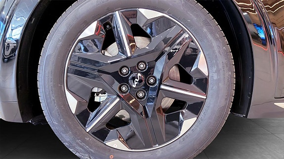 Kia EV6 9 of 9