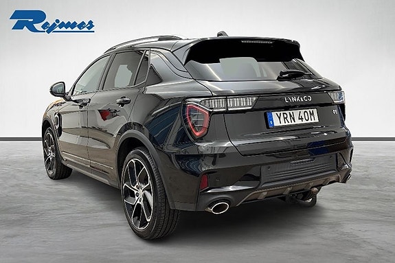Lynk & Co 01 3 of 20