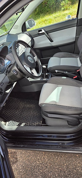 Volkswagen Polo Cross 5 of 10