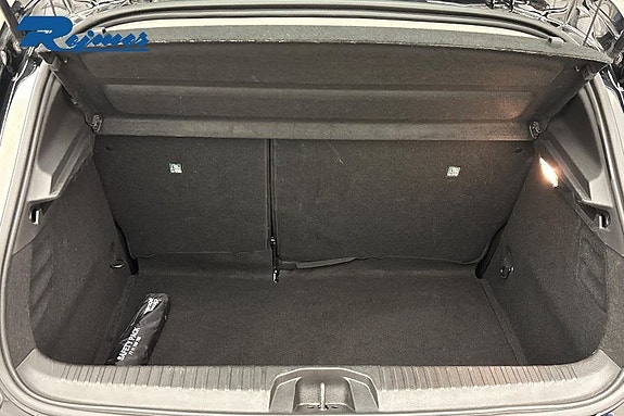 Renault Clio 13 of 18