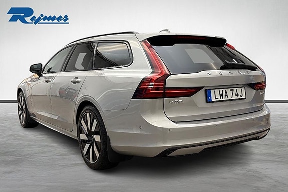 Volvo V90 3 of 22