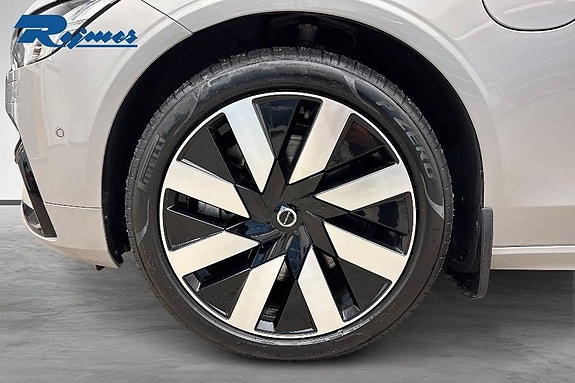 Volvo V90 9 of 22