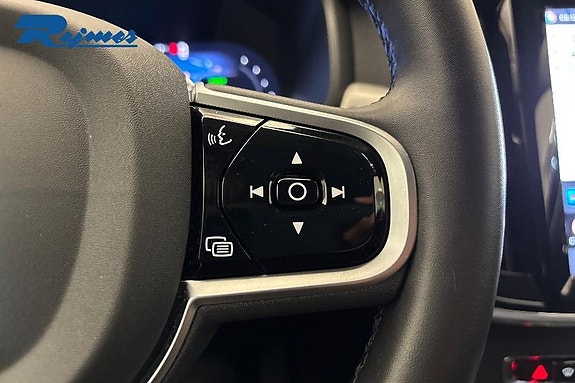 Volvo V90 16 of 22