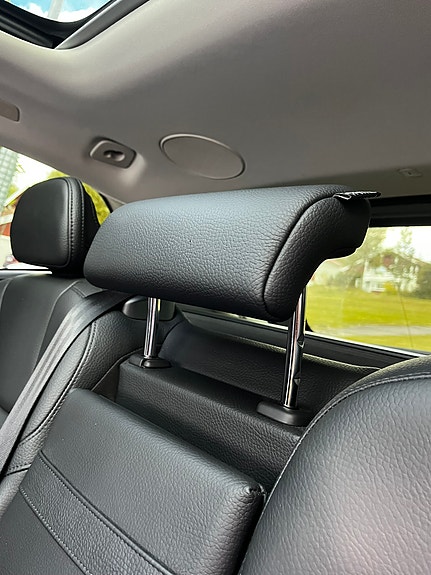 Volvo XC60 11 of 20