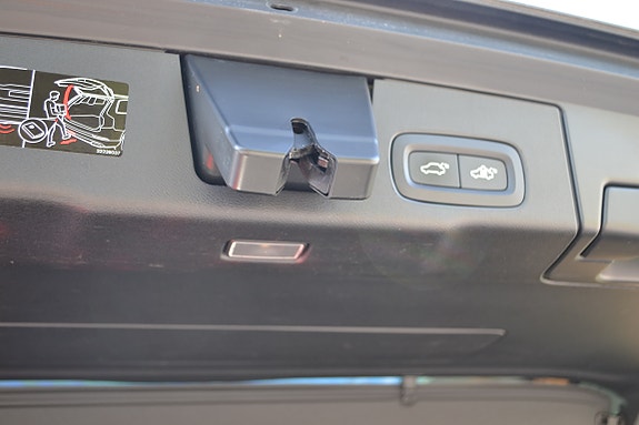 Volvo XC60 18 of 20