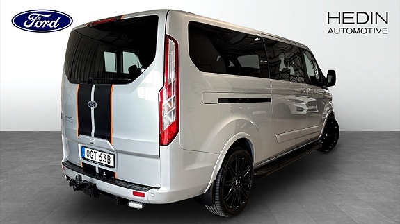 Ford Custom Tourneo 2 of 10