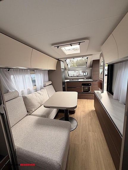 Adria ALPINA 663 HT 17 of 27