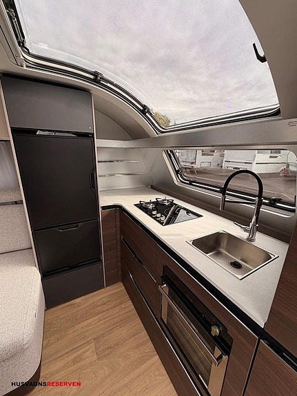Adria ALPINA 663 HT 9 of 27