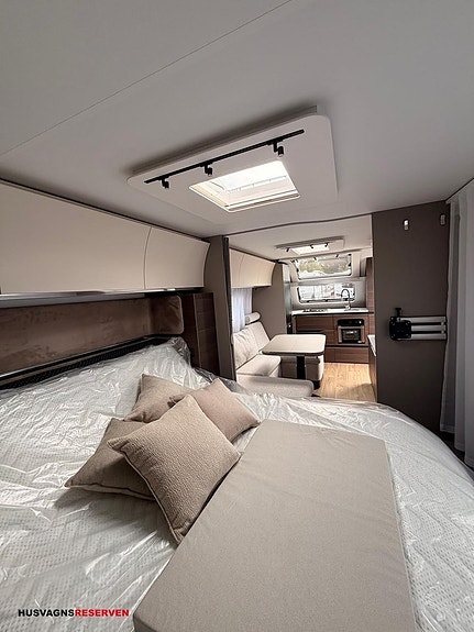 Adria ALPINA 663 HT 23 of 27