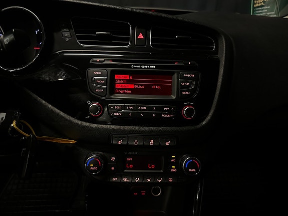 Kia Ceed 18 of 24