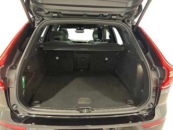 Volvo XC60 14 of 16