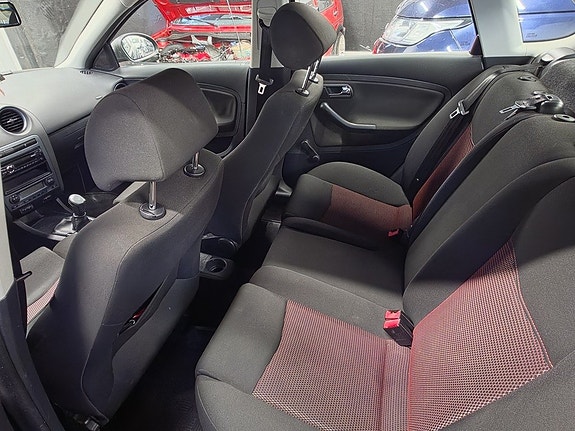 Seat Ibiza 7 of 8