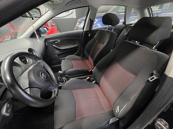 Seat Ibiza 6 of 8