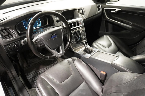 Volvo V60 4 of 10