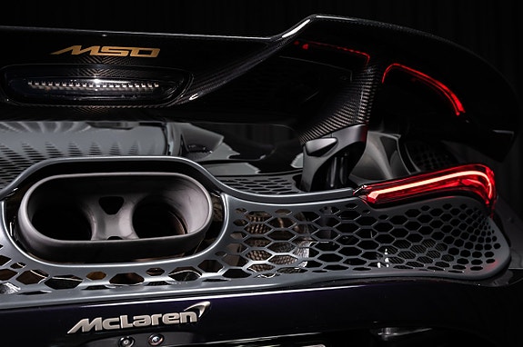 McLaren 750S 17 of 28