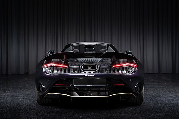 McLaren 750S 8 of 28