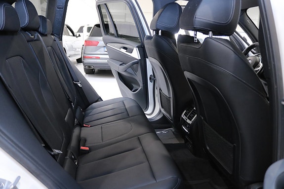 BMW X3 16 of 28