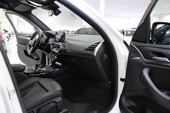 BMW X3 12 of 28
