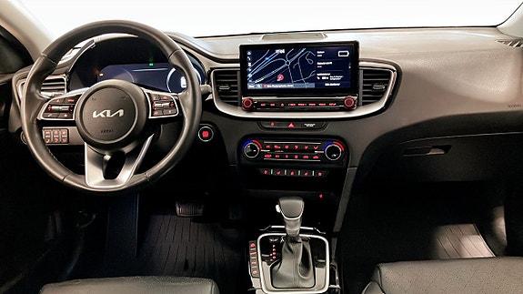 Kia Ceed 4 of 20