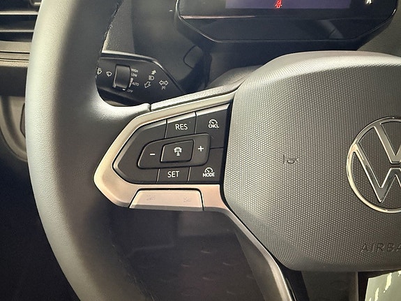 Volkswagen ID. Buzz 13 of 18