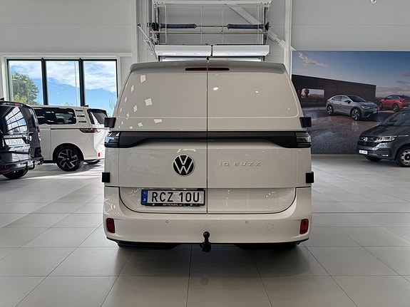 Volkswagen ID. Buzz 6 of 18