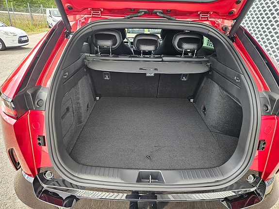 Mazda CX-6e 23 of 25