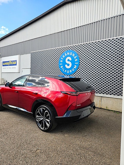 Mazda CX-6e 25 of 25