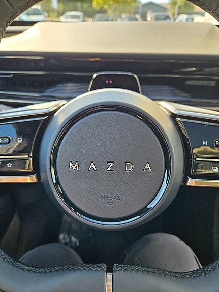 Mazda CX-6e 11 of 30