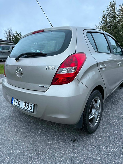 Hyundai i20 4 of 5