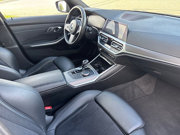BMW 330e 3 of 9
