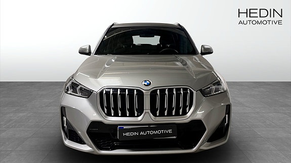 BMW X1 8 of 9