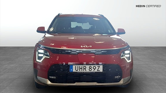 Kia e-Niro 2 of 12