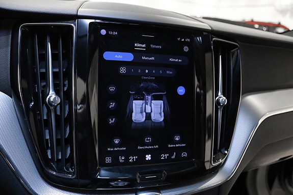 Volvo XC60 29 of 30