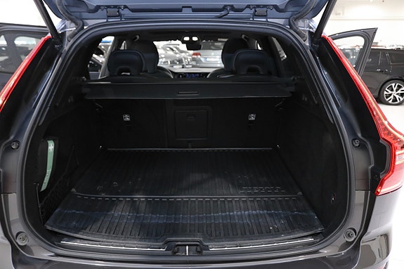 Volvo XC60 18 of 30