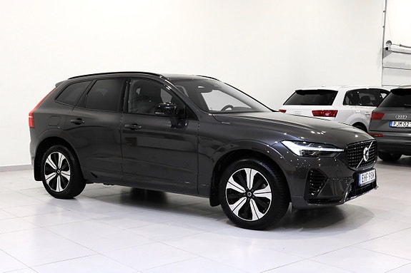 Volvo XC60 2 of 30
