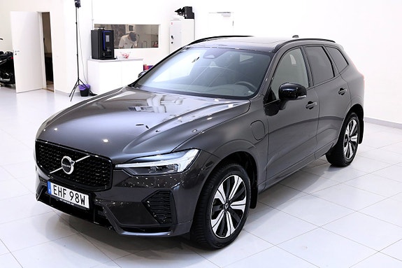 Volvo XC60 5 of 30