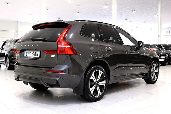 Volvo XC60 3 of 30