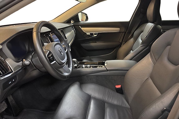 Volvo V90 8 of 13