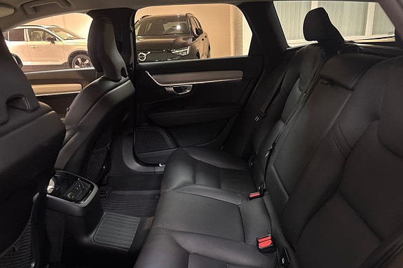 Volvo V90 12 of 13