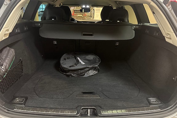 Volvo V60 13 of 13