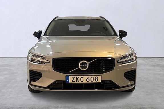 Volvo V60 7 of 13