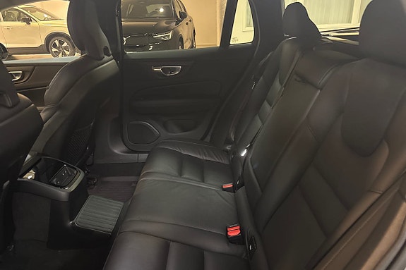 Volvo V60 12 of 13
