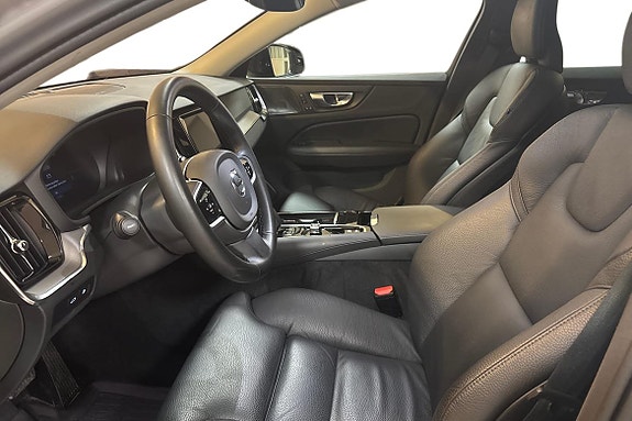 Volvo V60 8 of 13