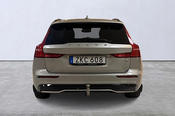 Volvo V60 5 of 13
