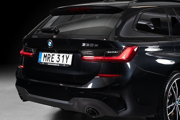 BMW 330e 6 of 21