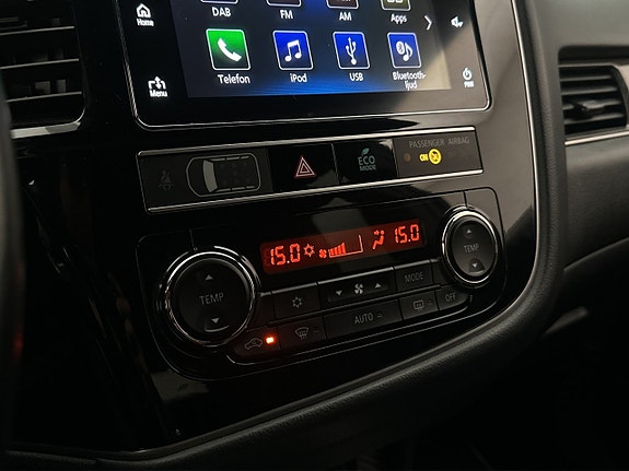 Mitsubishi Outlander 16 of 27