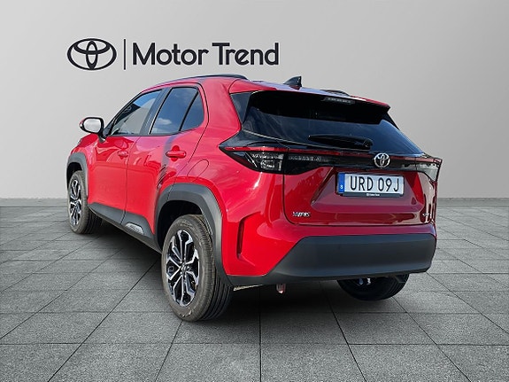 Toyota Yaris Cross 2 of 11