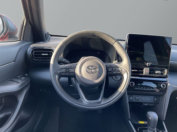 Toyota Yaris Cross 10 of 11