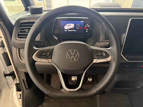 Volkswagen ID. Buzz 12 of 18