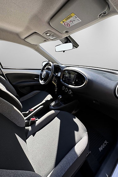 Toyota Aygo X 16 of 23